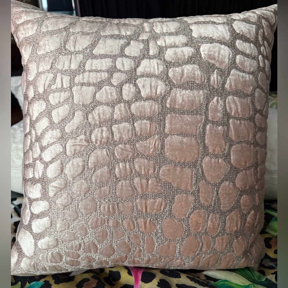 Brand new Z Gallerie 22” Blush Croc embossed throw pillow - Picture 6 of 6
